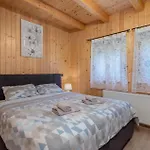 Prázdninový dům Cozy In With Wifi