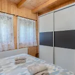 Cozy In With Wifi Sunger