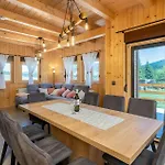 Cozy In With Wifi Sunger