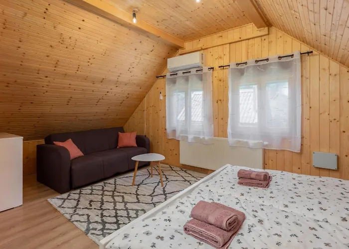 4 Bedroom Awesome In