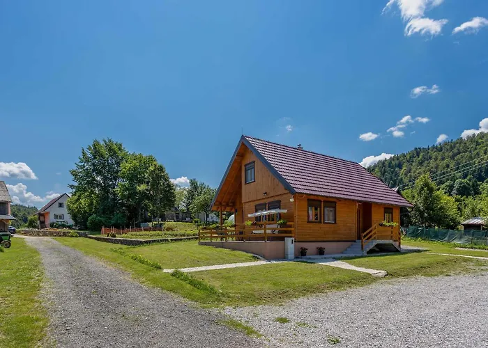 4 Bedroom Awesome In Σπίτι διακοπών *