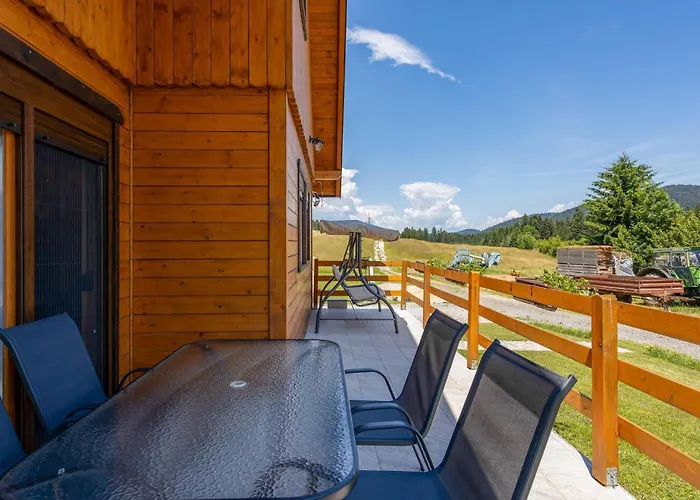 4 Bedroom Awesome In